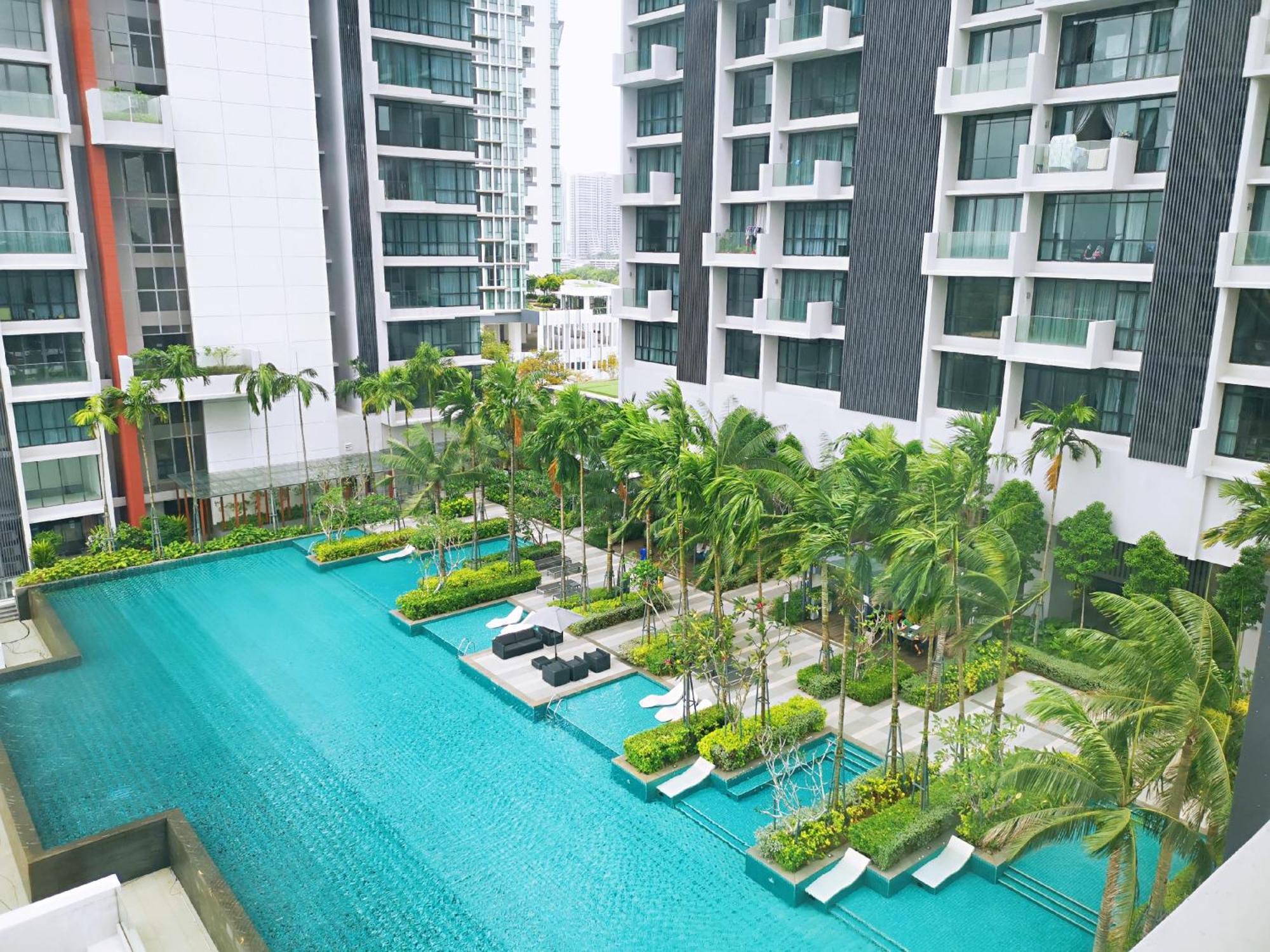 Grand Medini By Rr Jbcity 누사자야 외부 사진